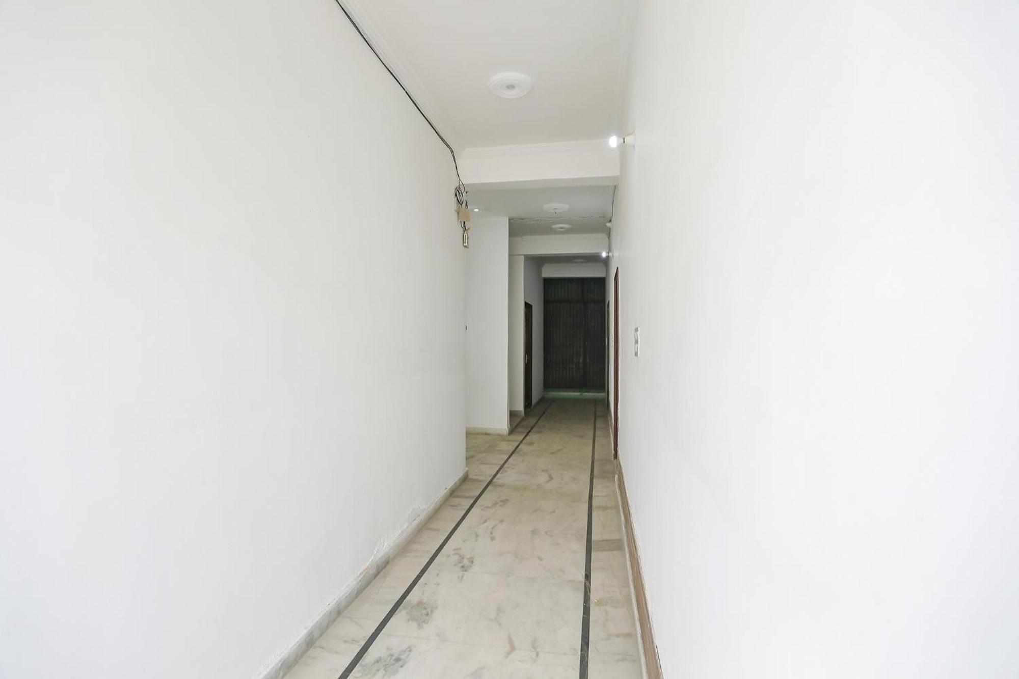 Fabexpress Samira Residency, Near Botanical Garden Ξενοδοχείο Νόιντα Εξωτερικό φωτογραφία